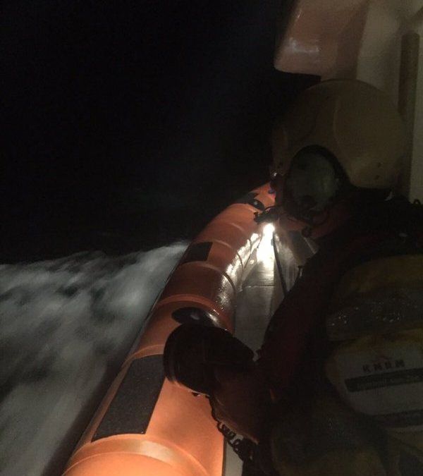 Vliegtuig neergestort in Noordzee |  Foto's: KNRM reddingstation Egmond aan Zee